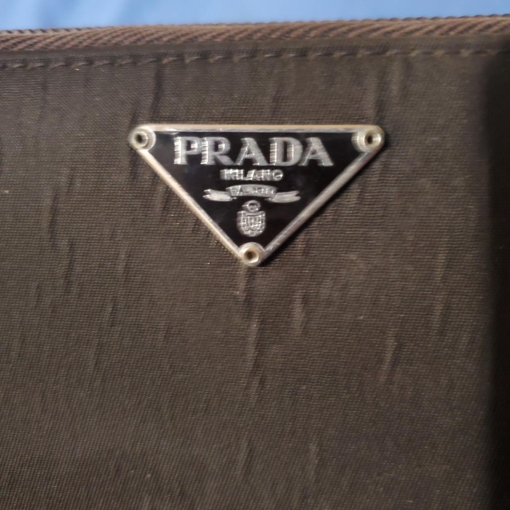 Prada Long Wallet - Picture 5 of 7